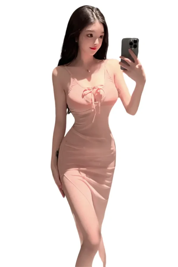 Selfie of a model in bulk cheongsam lingerie set, showcasing the fit