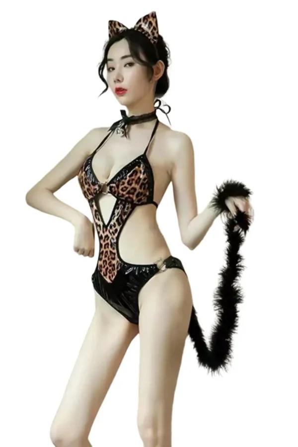 Private Label Cat Lingerie Porn - Playful and Provocative Style - Supreme Lingerie Playful private label cat lingerie porn with a daring design and leopard print