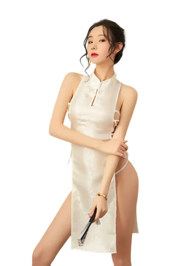 White OEM cheongsam style lingerie with exquisite embroidery